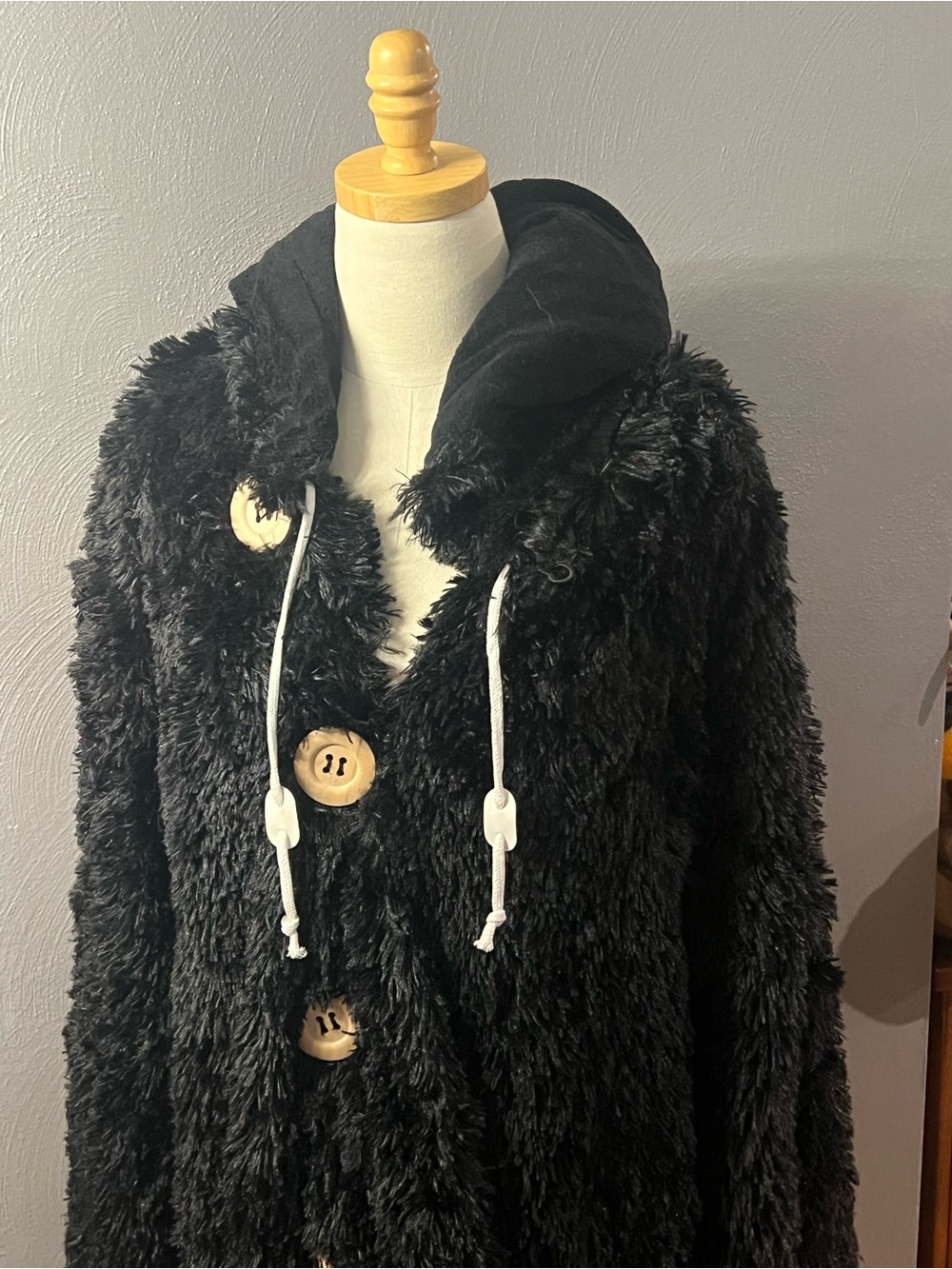Brotoga XL Black Fuzzy Sherpa / Shaggy Faux Fur Hooded Coat with Wood Buttons